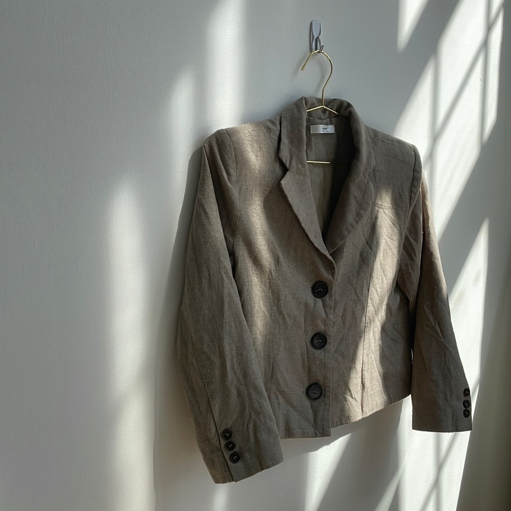 Korean light beige blazer